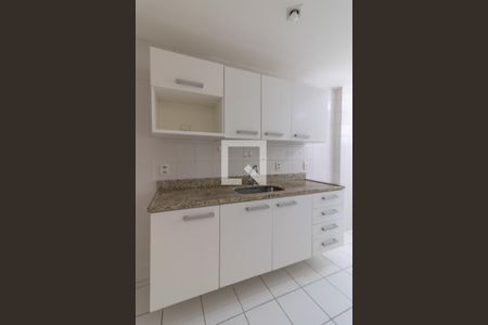 Apartamento para alugar com 65m², 2 quartos e 1 vaga Apartamento para alugar com 65m², 2 quartos e 1 vagaCozinha e Área de Serviço