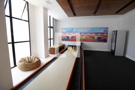 Apartamento para alugar com 65m², 2 quartos e 1 vaga Apartamento para alugar com 65m², 2 quartos e 1 vagaÁrea comum - Boliche