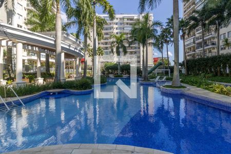 Apartamento para alugar com 65m², 2 quartos e 1 vaga Apartamento para alugar com 65m², 2 quartos e 1 vagaÁrea comum - Piscina