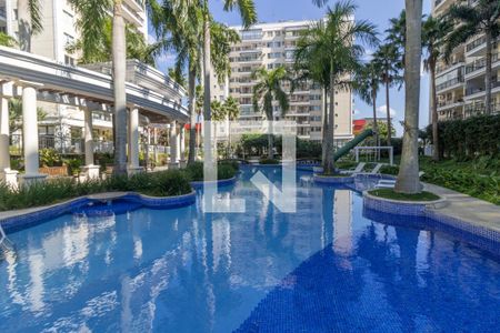 Apartamento para alugar com 65m², 2 quartos e 1 vaga Apartamento para alugar com 65m², 2 quartos e 1 vagaÁrea comum - Piscina