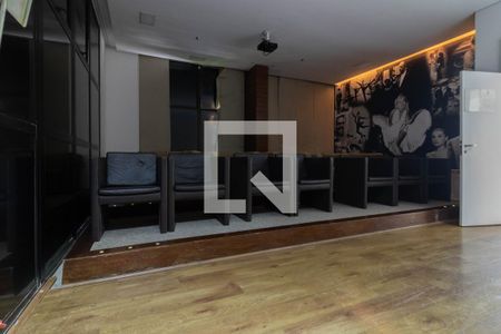 Apartamento para alugar com 65m², 2 quartos e 1 vaga Apartamento para alugar com 65m², 2 quartos e 1 vagaÁrea comum - Cinema