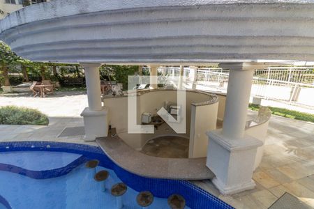 Apartamento para alugar com 65m², 2 quartos e 1 vaga Apartamento para alugar com 65m², 2 quartos e 1 vagaÁrea comum - Piscina