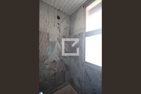 Apartamento para alugar com 240m², 5 quartos e 2 vagasBanheiro da Suite 1