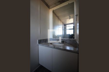 Apartamento para alugar com 240m², 5 quartos e 2 vagasBanheiro da Suite 1