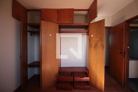 Apartamento para alugar com 240m², 5 quartos e 2 vagasSuite 2