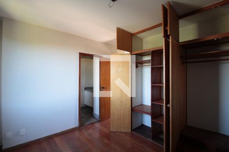 Apartamento para alugar com 240m², 5 quartos e 2 vagasSuite 1