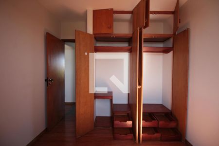 Apartamento para alugar com 240m², 5 quartos e 2 vagasQuarto 3