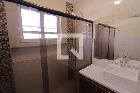 Casa para alugar com 200m², 3 quartos e 2 vagasBanheiro 1