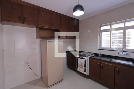 Casa para alugar com 200m², 3 quartos e 2 vagasCozinha