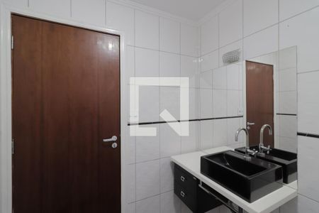 Casa para alugar com 200m², 3 quartos e 2 vagasBanheiro 2