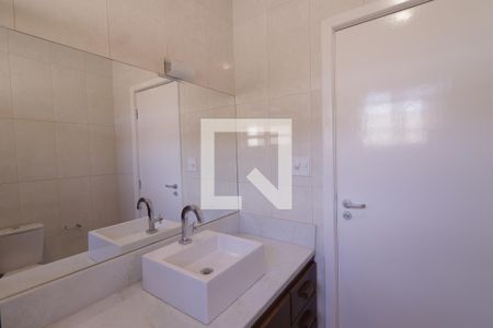 Casa para alugar com 200m², 3 quartos e 2 vagasBanheiro 1
