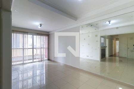 Apartamento à venda com 76m², 2 quartos e 1 vagaSala