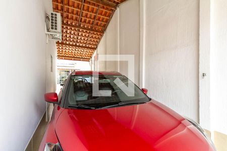 Casa à venda com 273m², 4 quartos e 3 vagasGaragem
