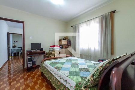 Casa à venda com 273m², 4 quartos e 3 vagasQuarto 2