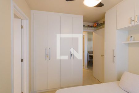 Apartamento à venda com 74m², 2 quartos e 2 vagasQuarto 1