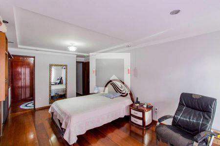 Suíte  de casa à venda com 3 quartos, 200m² em Artur Alvim, São Paulo