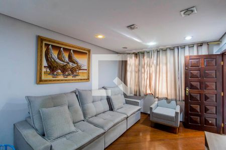 Sala  de casa à venda com 3 quartos, 200m² em Artur Alvim, São Paulo