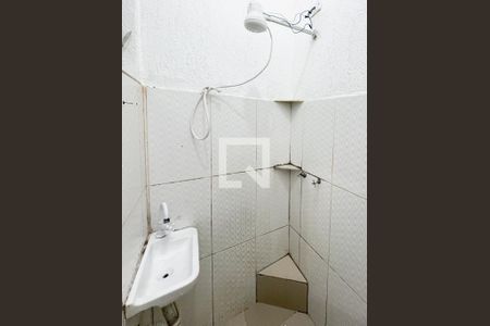 Banheiro de apartamento para alugar com 1 quarto, 15m² em Nova Petrópolis, São Bernardo do Campo