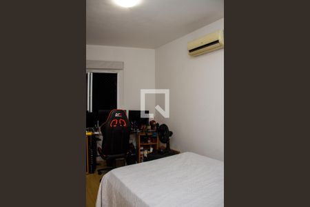Quarto 01 de apartamento à venda com 3 quartos, 90m² em Cachambi, Rio de Janeiro