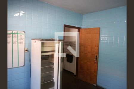 Casa à venda com 1 quarto, 228m² em Vila Guarani (Zona Sul), São Paulo