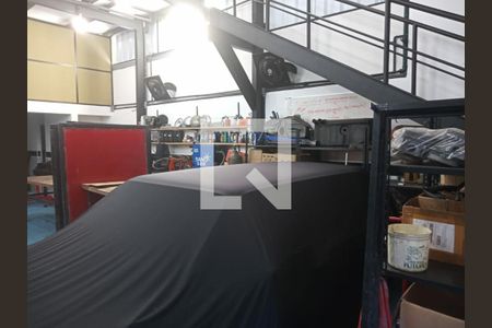 Casa à venda com 1 quarto, 228m² em Vila Guarani (Zona Sul), São Paulo