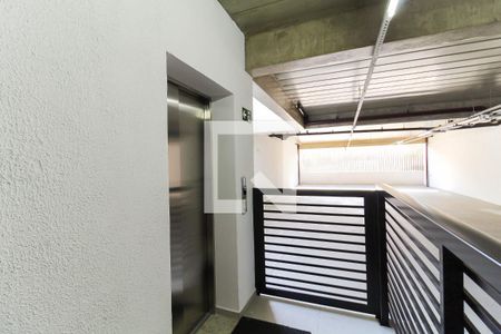 Studio para alugar com 34m², 1 quarto e sem vaga Studio para alugar com 34m², 1 quarto e sem vagaCorredor Externo