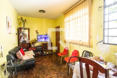 Sala de apartamento à venda com 3 quartos, 68m² em Sagrada Família, Belo Horizonte