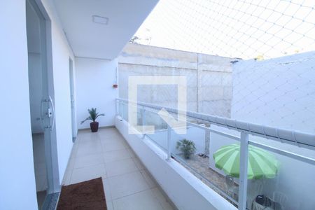 Casa de condomínio para alugar com 180m², 3 quartos e 2 vagasVaranda dos Quartos