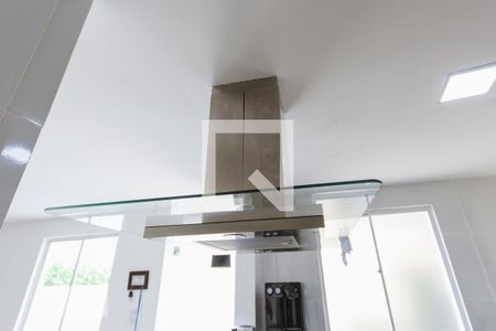 Casa de condomínio para alugar com 180m², 3 quartos e 2 vagas Casa de condomínio para alugar com 180m², 3 quartos e 2 vagasCozinha