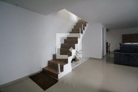 Sala de casa de condomínio para alugar com 3 quartos, 180m² em Freguesia (jacarepaguá), Rio de Janeiro