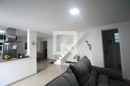 Sala de casa de condomínio para alugar com 3 quartos, 180m² em Freguesia (jacarepaguá), Rio de Janeiro
