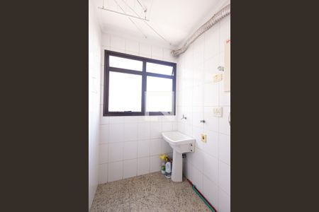 Apartamento para alugar com 75m², 3 quartos e 2 vagas Apartamento para alugar com 75m², 3 quartos e 2 vagasÁrea de Serviço