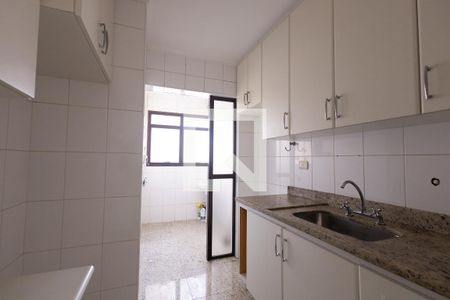 Apartamento para alugar com 75m², 3 quartos e 2 vagas Apartamento para alugar com 75m², 3 quartos e 2 vagasCozinha
