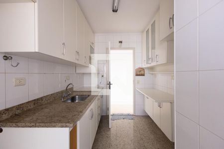 Apartamento para alugar com 75m², 3 quartos e 2 vagas Apartamento para alugar com 75m², 3 quartos e 2 vagasCozinha
