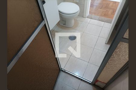 Apartamento para alugar com 90m², 2 quartos e 1 vaga Apartamento para alugar com 90m², 2 quartos e 1 vagaBanheiro 1