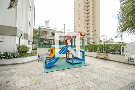 Apartamento à venda com 207m², 3 quartos e 3 vagas Apartamento à venda com 207m², 3 quartos e 3 vagasPlayground