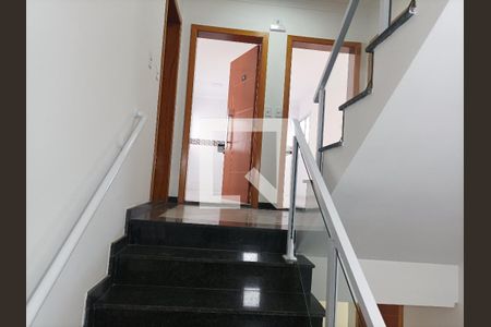 Apartamento para alugar com 39m², 2 quartos e sem vagaHall social