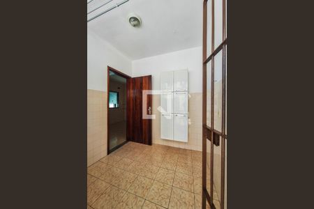 Casa para alugar com 360m², 3 quartos e 2 vagasBanheiro