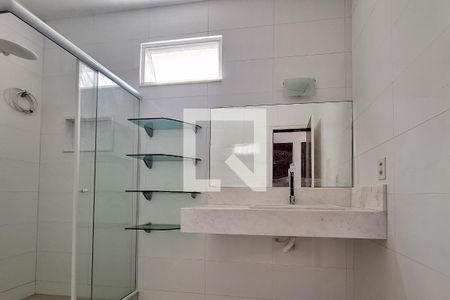 Casa para alugar com 360m², 3 quartos e 2 vagasBanheiro