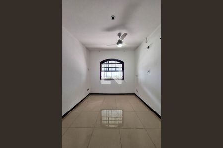 Casa para alugar com 360m², 3 quartos e 2 vagasQuarto 2