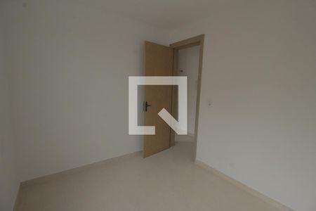 Quarto 1 de apartamento para alugar com 2 quartos, 40m² em Protásio Alves, Porto Alegre