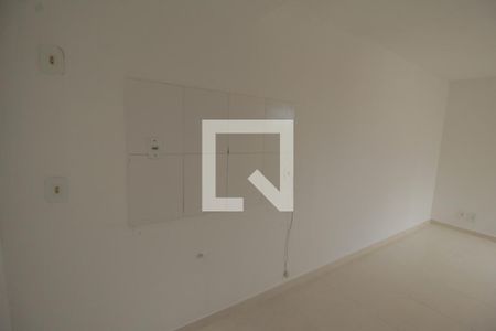 Sala/Cozinha de apartamento para alugar com 2 quartos, 40m² em Protásio Alves, Porto Alegre