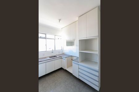 Apartamento para alugar com 140m², 4 quartos e 3 vagas Apartamento para alugar com 140m², 4 quartos e 3 vagasCozinha