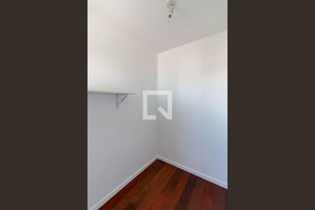 Apartamento para alugar com 140m², 4 quartos e 3 vagas Apartamento para alugar com 140m², 4 quartos e 3 vagasÁrea de Serviço