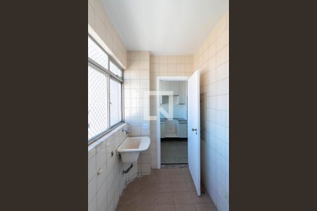 Apartamento para alugar com 140m², 4 quartos e 3 vagas Apartamento para alugar com 140m², 4 quartos e 3 vagasÁrea de Serviço