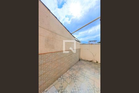 Apartamento à venda com 80m², 2 quartos e 1 vagaVaranda