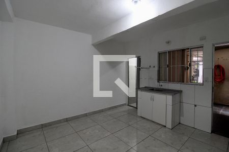 Studio de casa para alugar com 1 quarto, 23m² em Jardim Raposo Tavares, São Paulo