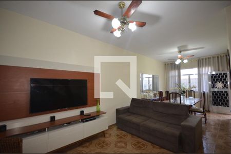 Sala de casa à venda com 5 quartos, 269m² em Vila Kosmos, Rio de Janeiro