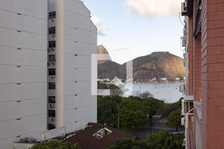 Vista de apartamento à venda com 2 quartos, 47m² em Botafogo, Rio de Janeiro
