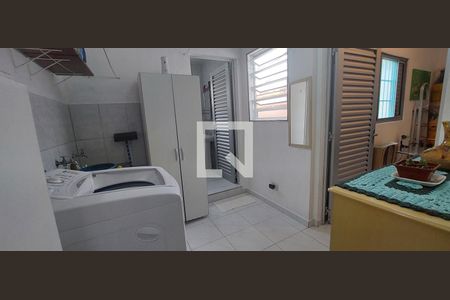 Casa à venda com 100m², 3 quartos e 1 vaga Casa à venda com 100m², 3 quartos e 1 vagaÁrea de serviços